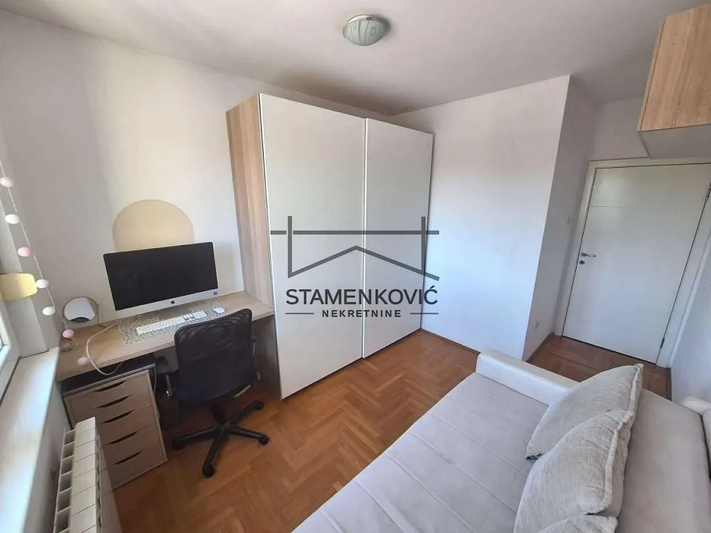 Prodaja, dvosoban stan, 52m², Grbavica, Novi Sad Sve Podlokacije