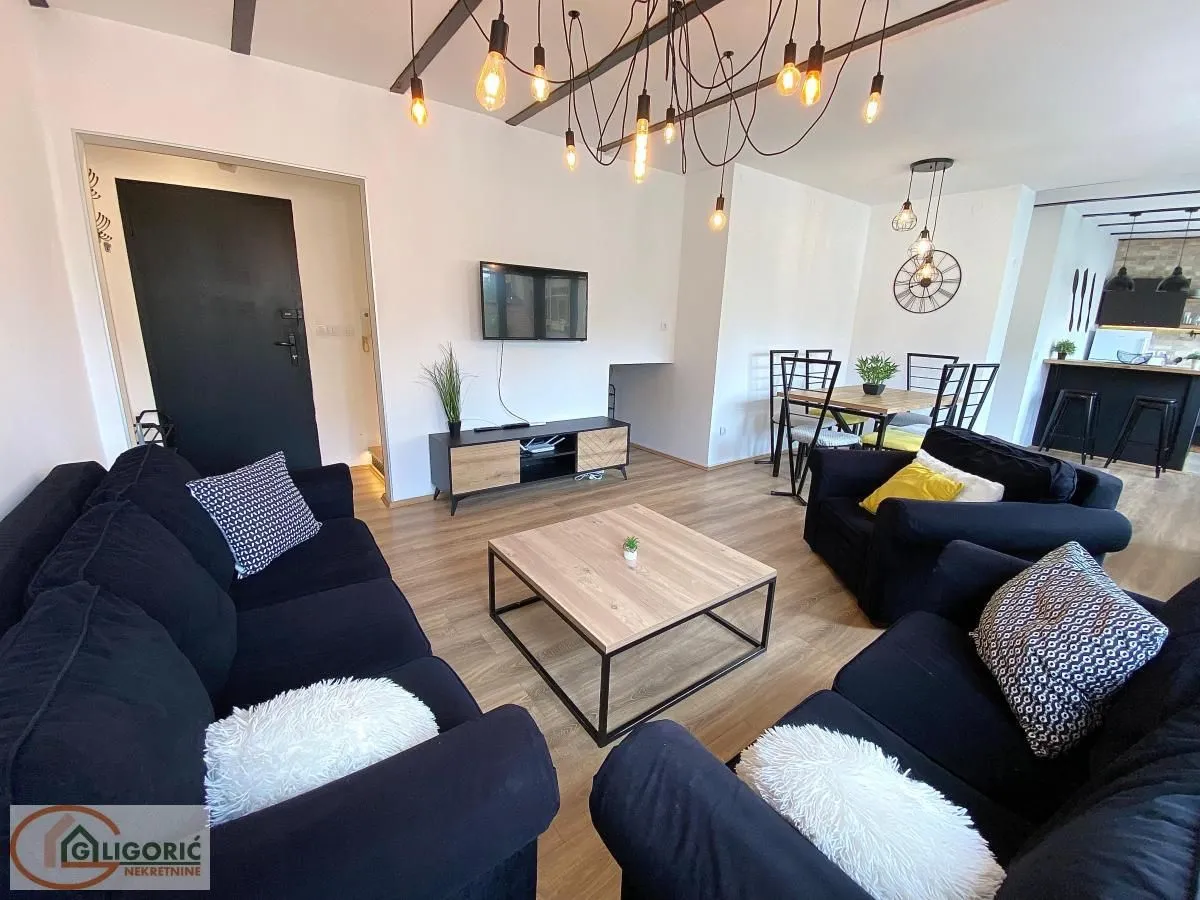 Prodaja, stan, 170m², Kosančićev Venac, Beograd