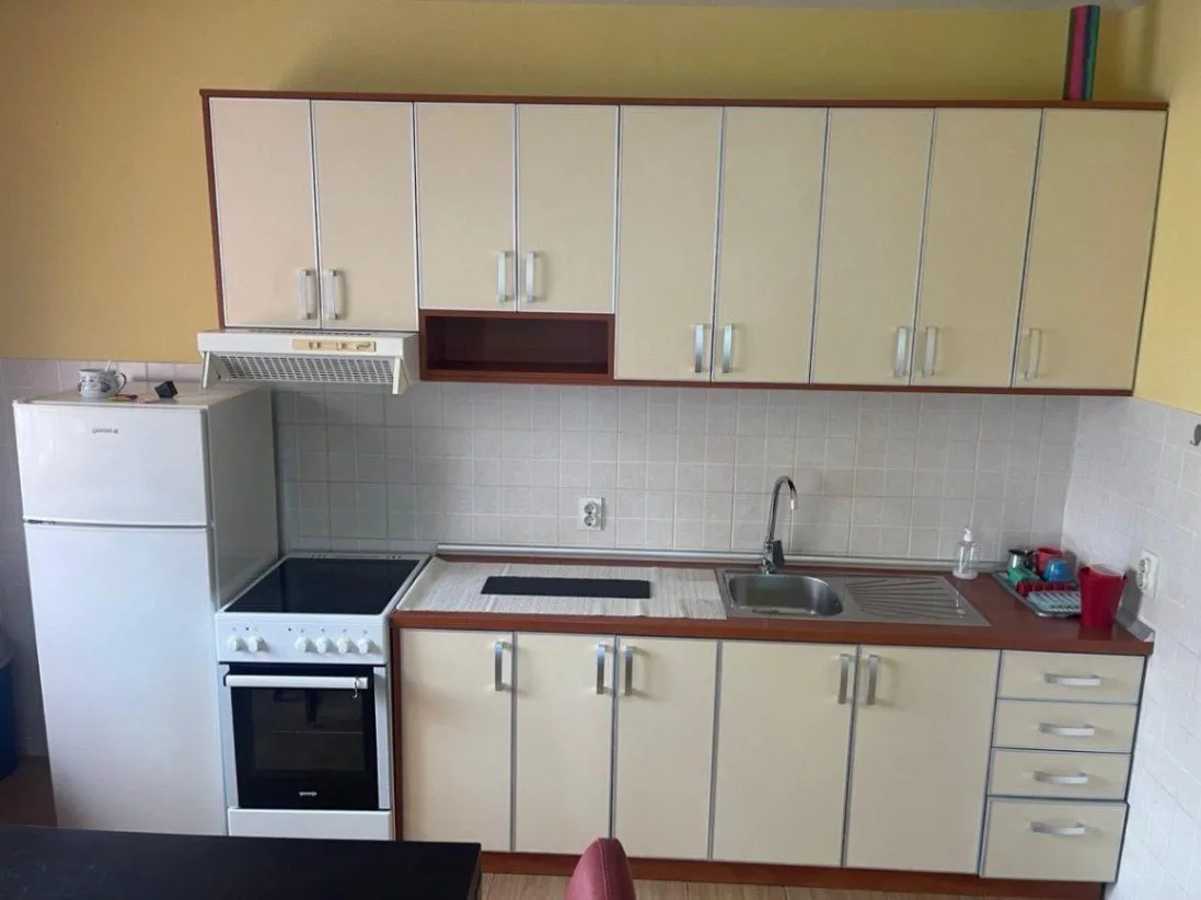 Izdavanje, trosoban stan, 141m², Donja Gorica, Podgorica