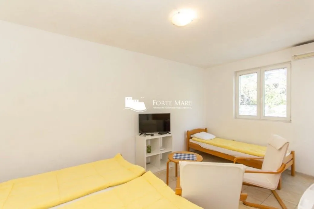 Prodaja, kuća, 241m², Đenovići, Herceg Novi