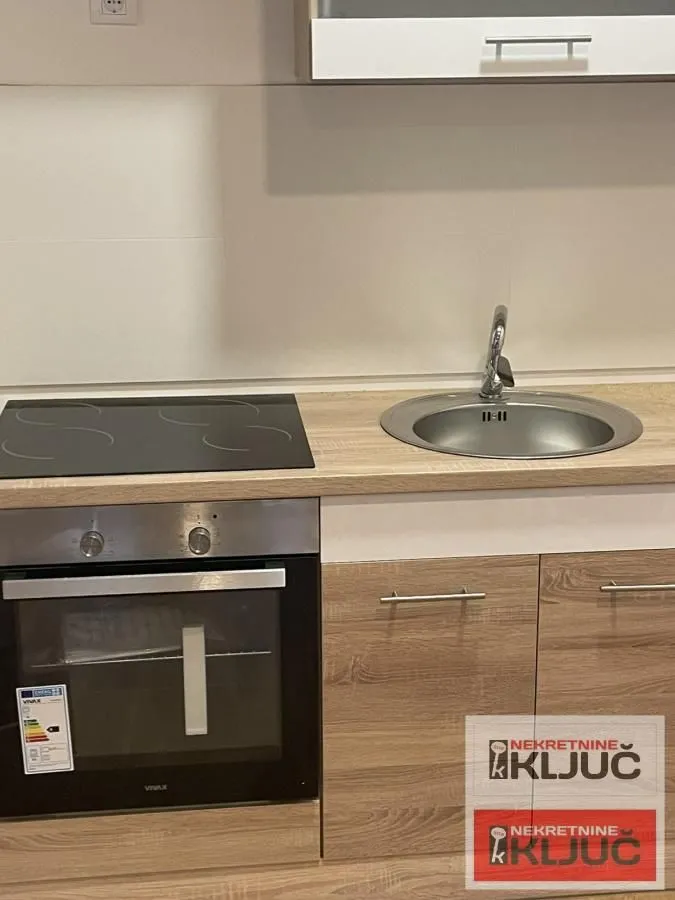 Izdavanje, jednosoban stan, 41m², Petrovaradin, Novi Sad