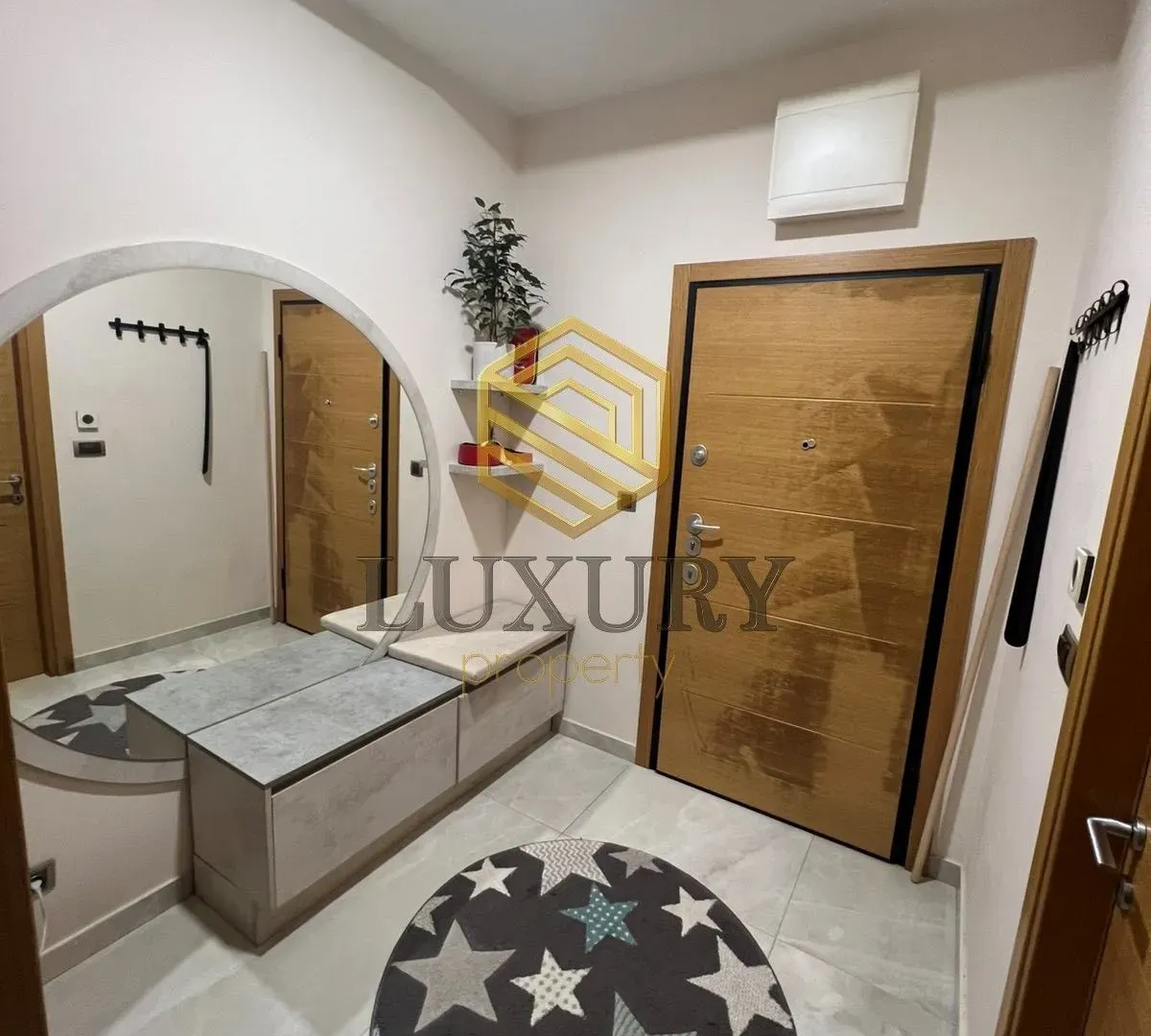 Prodaja, jednosoban stan, 66m², Preko Morače, Podgorica
