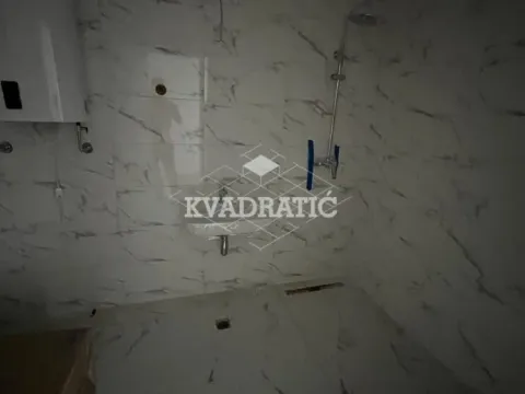 Prodaja, četvorosoban stan, 112m², Zemun Gornji Grad, Zemun Sve Podlokacije - image 14