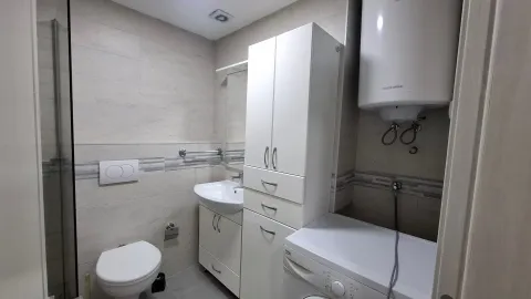 Prodaja, dvosoban stan, 60m², Centar, Bar - image 15