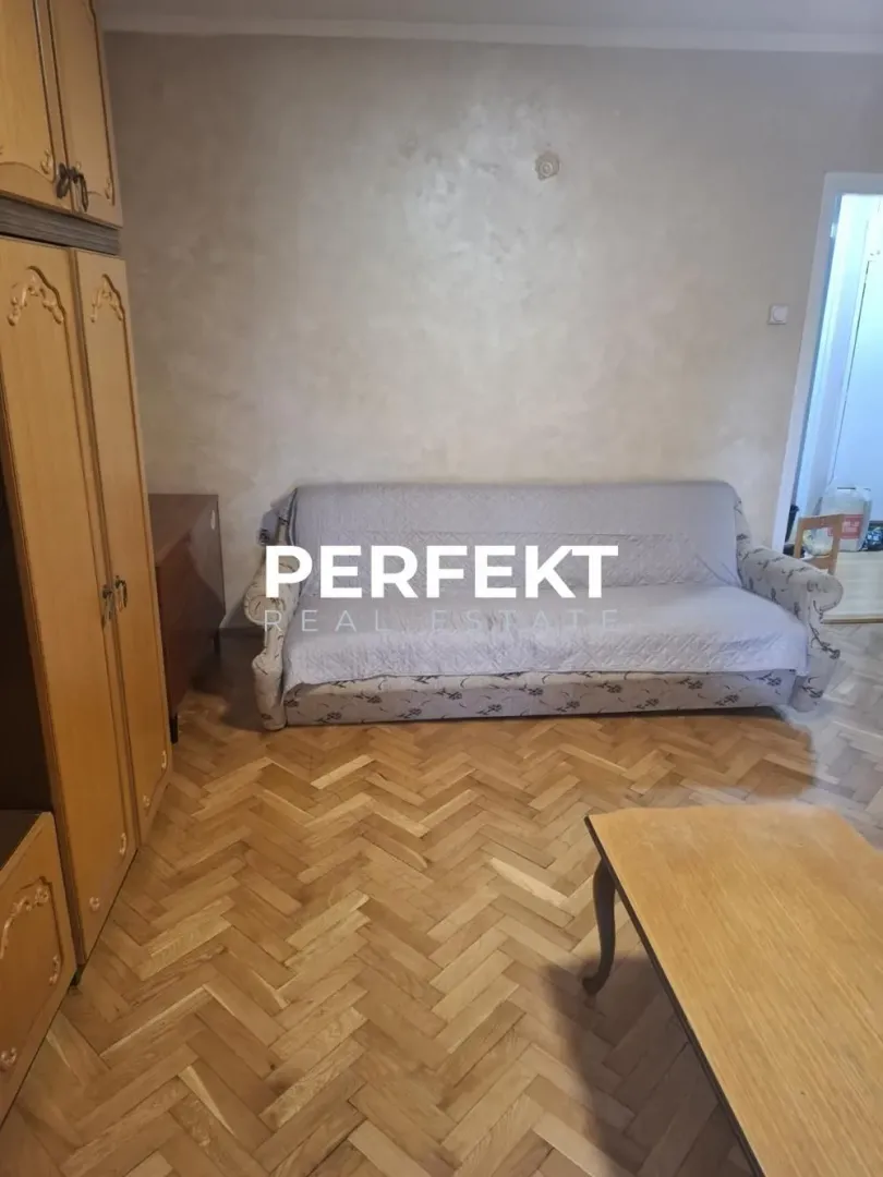Izdavanje, dvosoban stan, 53m², Strelište, Pančevo