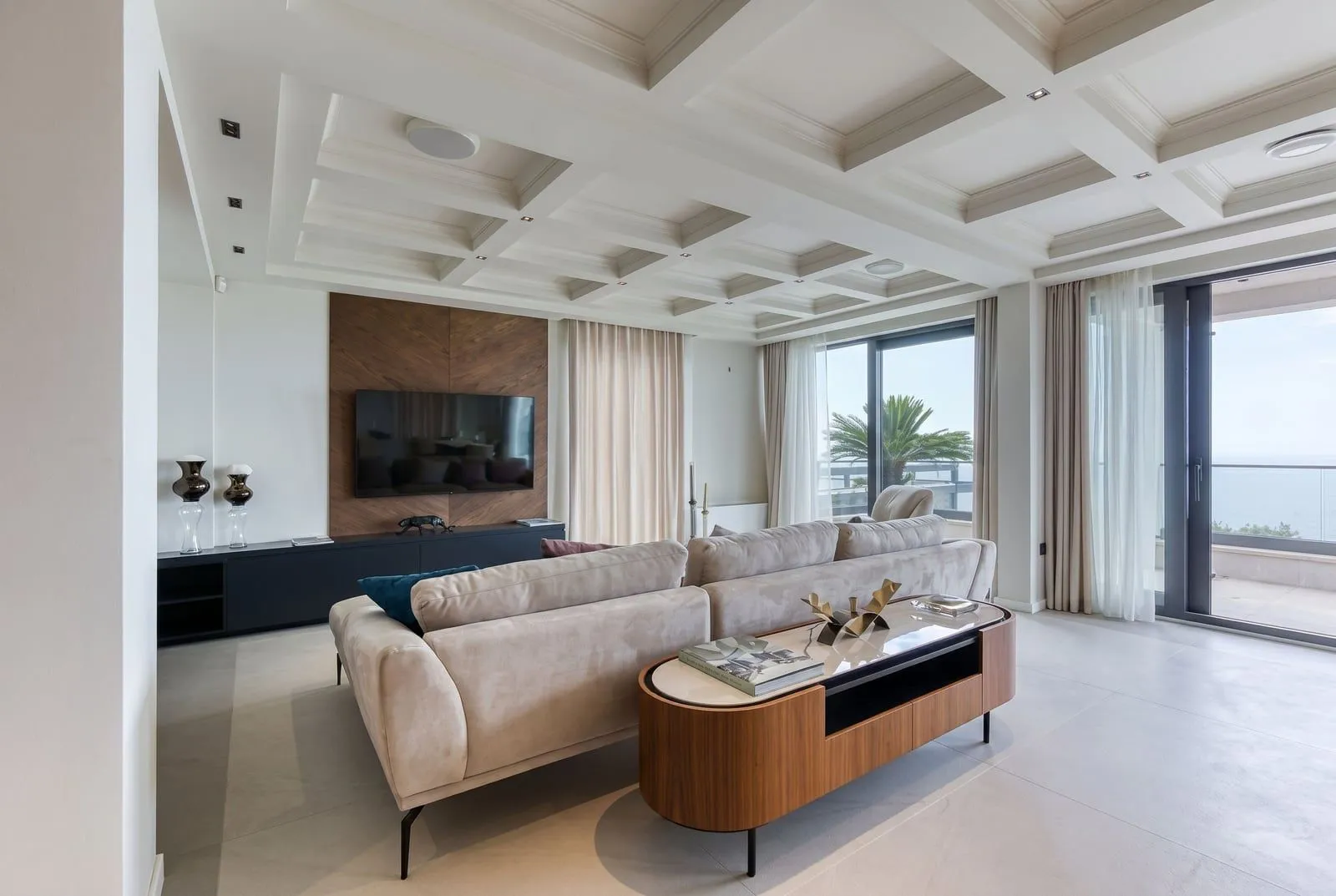 Prodaja, kuća, 250m², Blizikuće, Budva