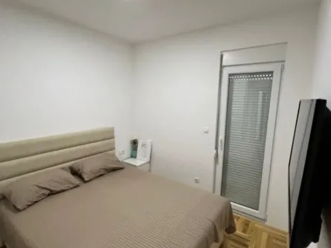 Izdavanje, jednosoban stan, 40m², Zabjelo, Podgorica - image 8