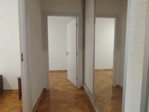 Rent, two bedroom apartment, 60m², Zvezdara Sve Podlokacije, Beograd - image 7