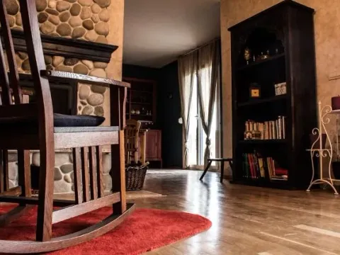 Prodaja, kuća, 180m², Tološi, Podgorica - image 13