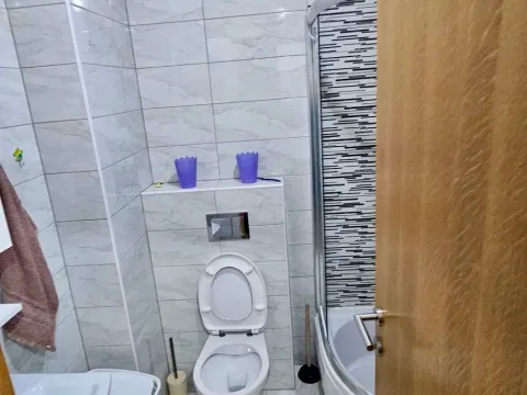 Rent, studio apartment, 40m², Stari Aerodrom, Podgorica - image 3