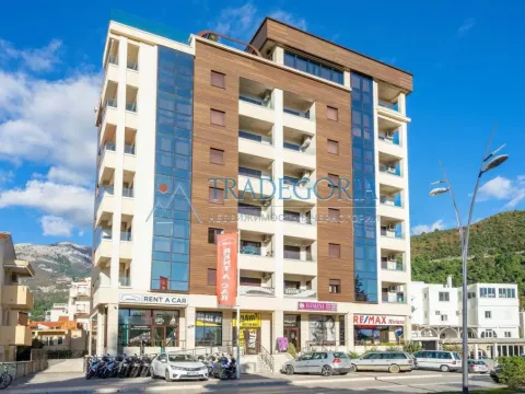 Prodaja, trosoban stan, 396m², Budva, Crna Gora - image 6