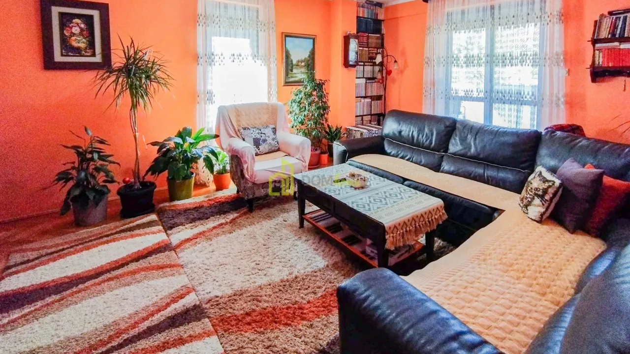 Prodaja, dvosoban stan, 96m², Kotor, Crna Gora