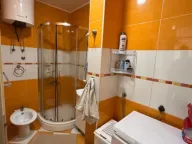 Izdavanje, trosoban stan, 85m2, Centar, Bar
