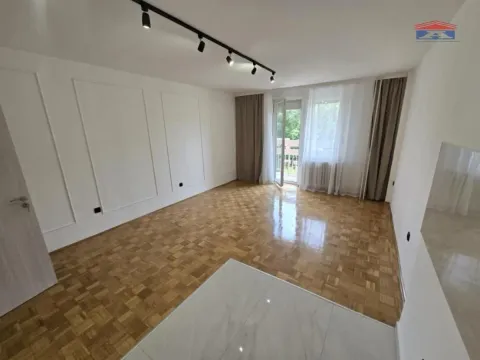 Prodaja, dvosoban stan, 60m², Novo naselje, Novi Sad - image 7