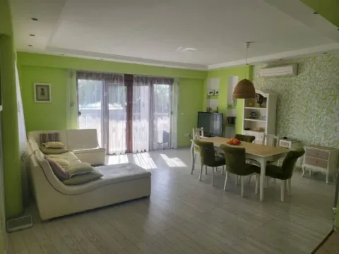 Izdavanje, stan, 119m², Dobre Vode, Bar - image 3