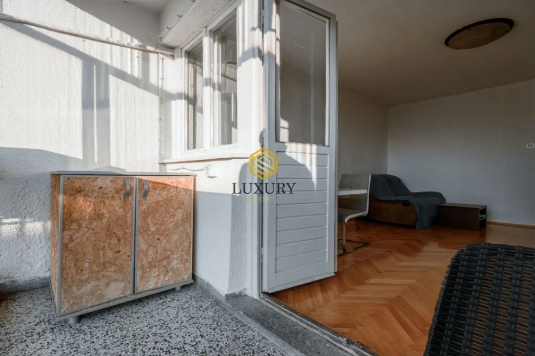 Prodaja, stan, 68m², Gintaš, Podgorica