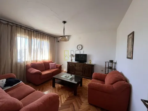 Rent, two bedroom apartment, 77m², Zagorič, Podgorica - image 1