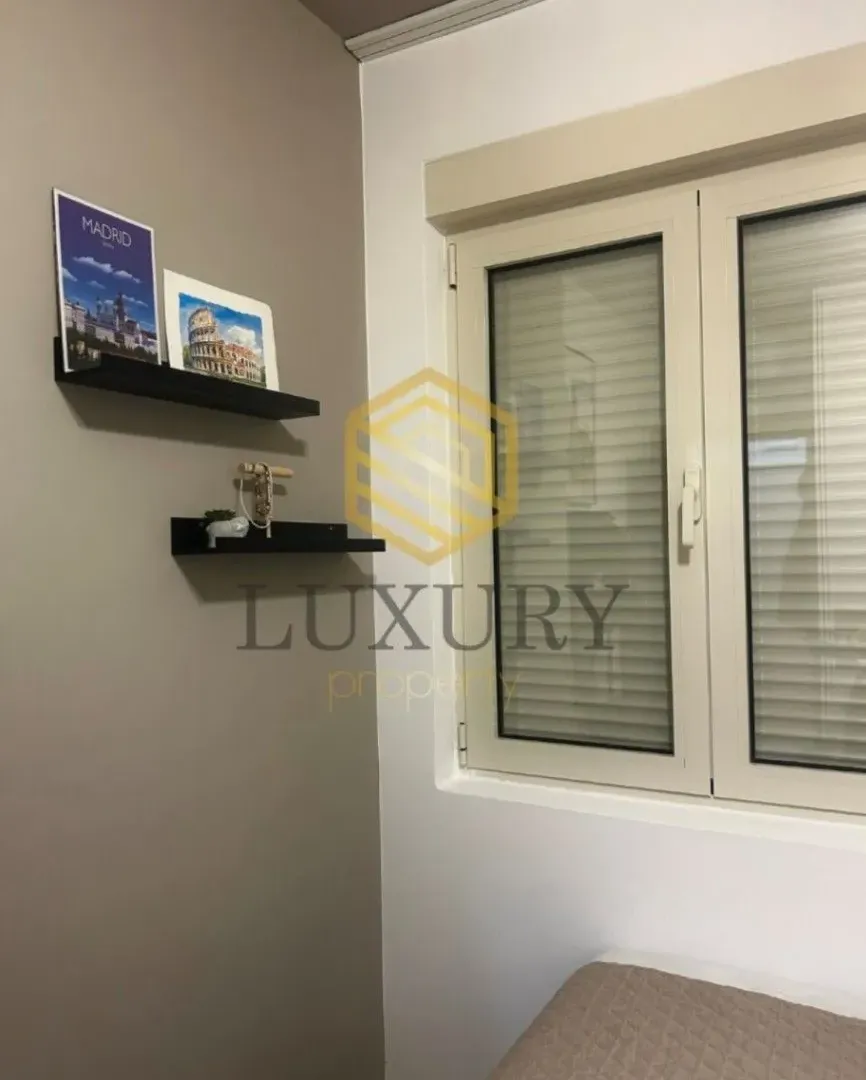 Izdavanje, jednosoban stan, 41m², Velji Vinogradi, Budva