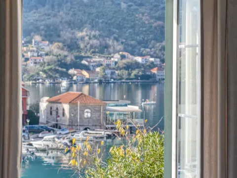 Stan in Stari Grad Kotor