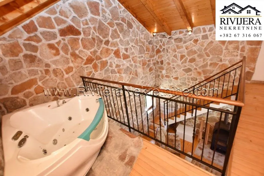 Prodaja, kuća, 57m², Vrbanj, Herceg Novi