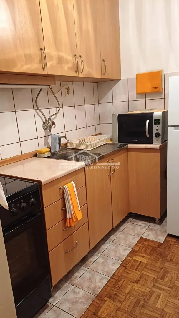 Rent, one bedroom apartment, 40m², Banovo Brdo, Beograd