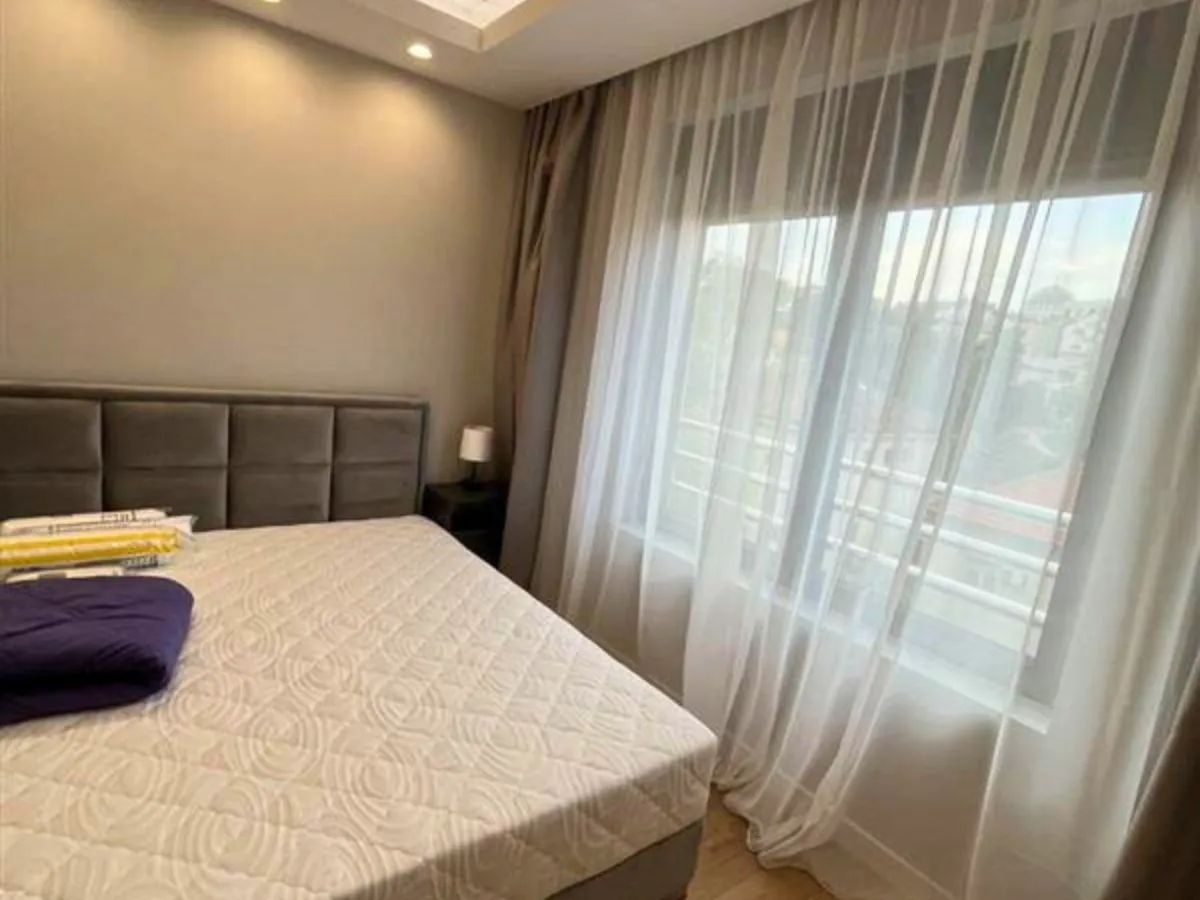 Rent, four bedroom apartment, 83m², Vračar Hram, Vračar Sve Podlokacije