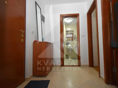 Rent, one bedroom apartment, 45m², Preko Morače, Podgorica - image 8