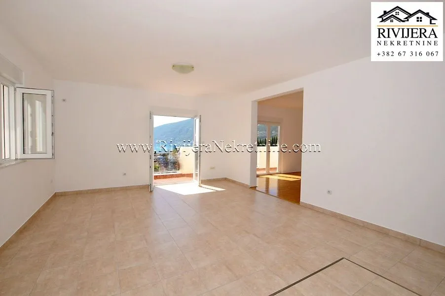 Prodaja, dvosoban stan, 72m², Igalo, Herceg Novi