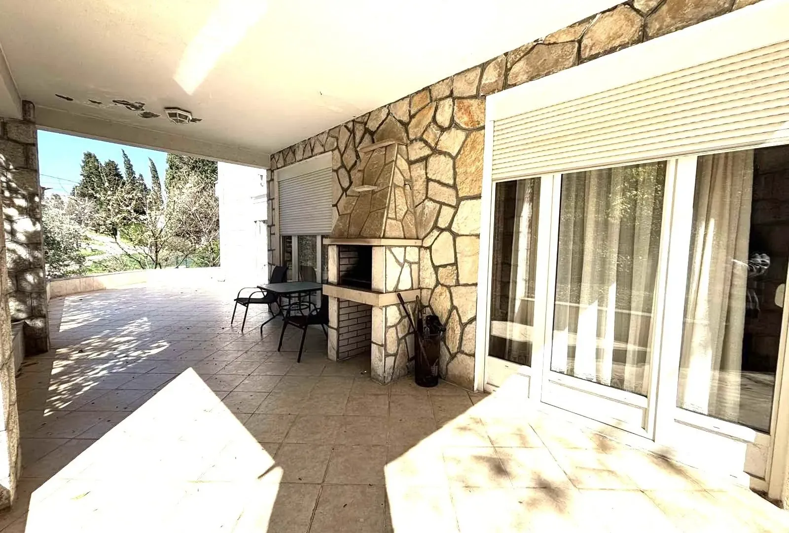 Rent, house, 300m², Zagorič, Podgorica