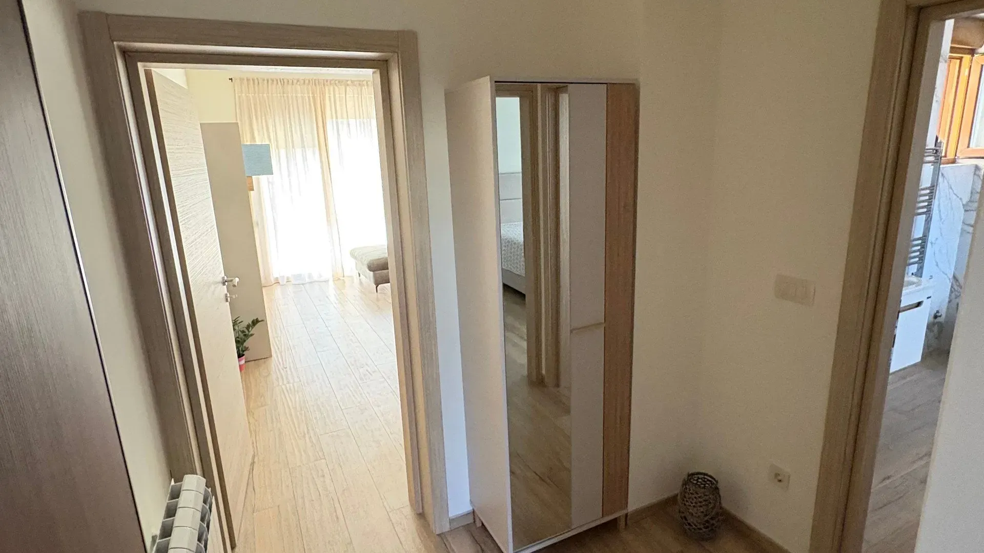 Rent, one bedroom apartment, 50m², Tivat, Crna Gora