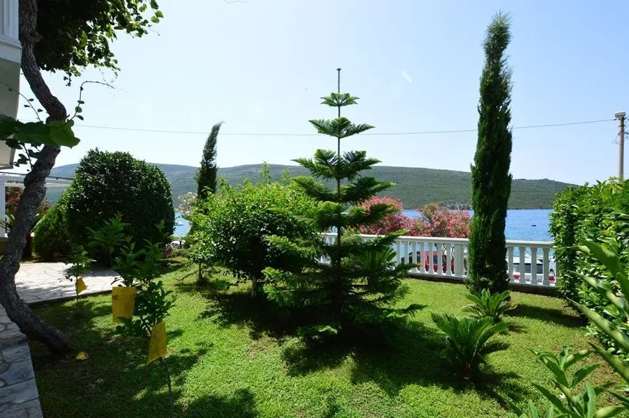 Prodaja, kuća, 91m², Kumbor, Herceg Novi