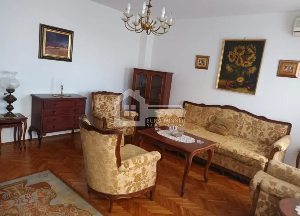 Izdavanje, četvorosoban stan, 92m², Tašmajdan, Palilula Sve Podlokacije
