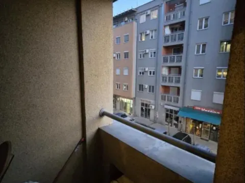 Rent, studio apartment, 28m², Bulevar Evrope, Novi Sad Sve Podlokacije - image 11