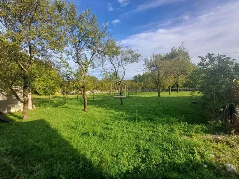 Prodaja, kuća, 300m², Gostilje Martinićko, Danilovgrad - image 10