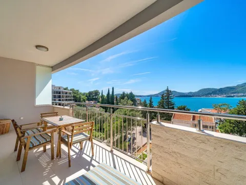 Prodaja, jednosoban stan, 75m², Pržno, Budva - image 1