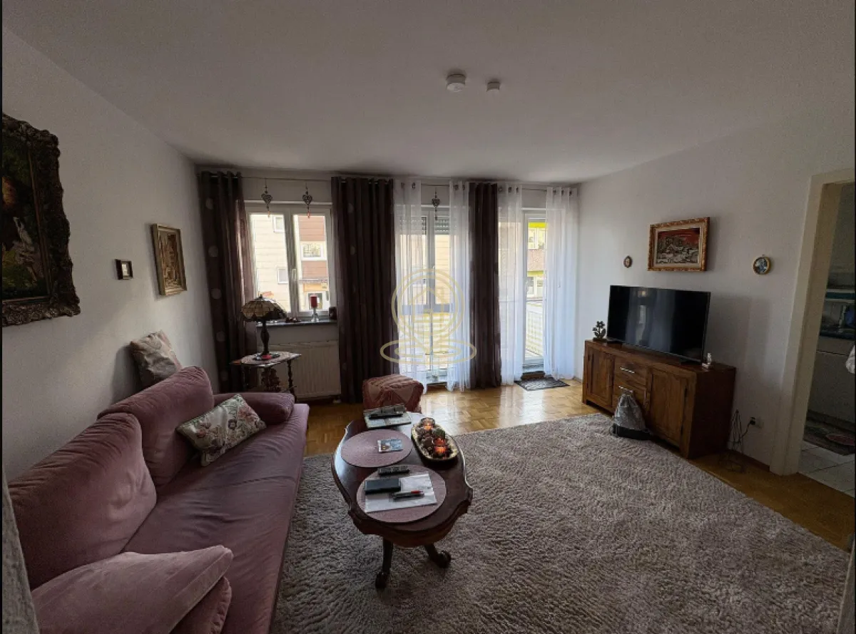 Prodaja, jednosoban stan, 42m², Centar, Vrnjačka Banja