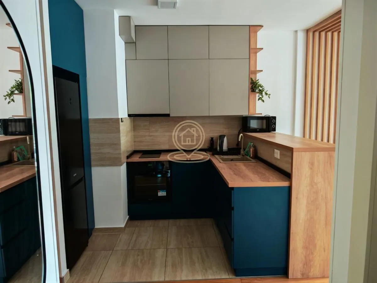 Izdavanje, dvosoban stan, 48m², Novi Beograd Blok 65, Novi Beograd Sve Podlokacije