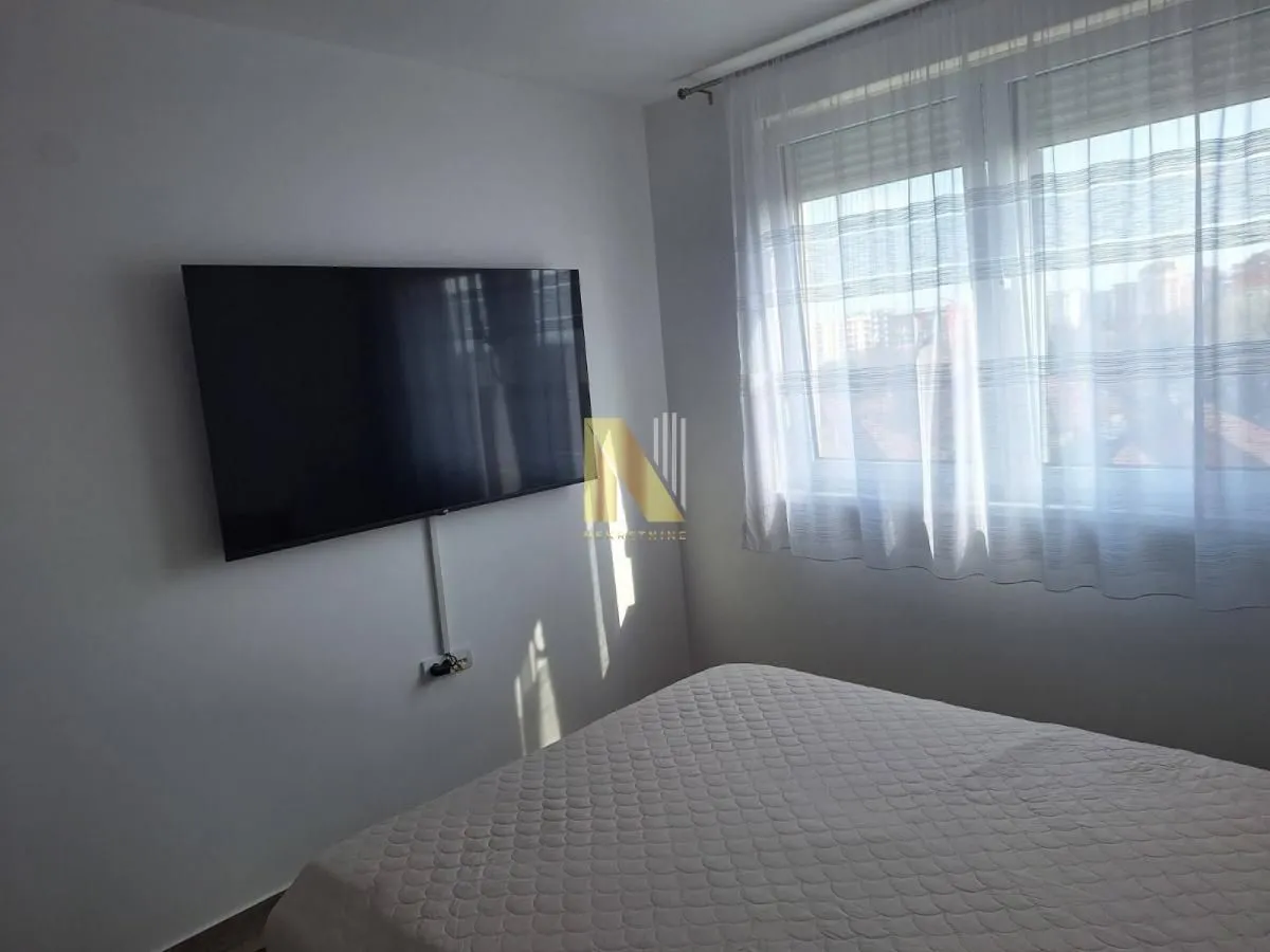 Prodaja, trosoban stan, 72m², Subotica, Srbija