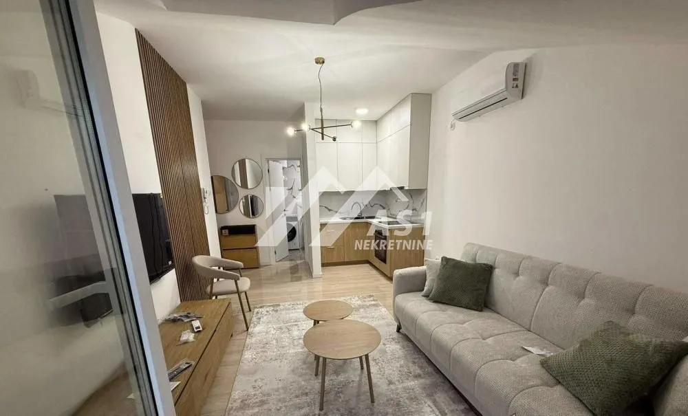Izdavanje, dvosoban stan, 60m², Banatić, Novi Sad Sve Podlokacije