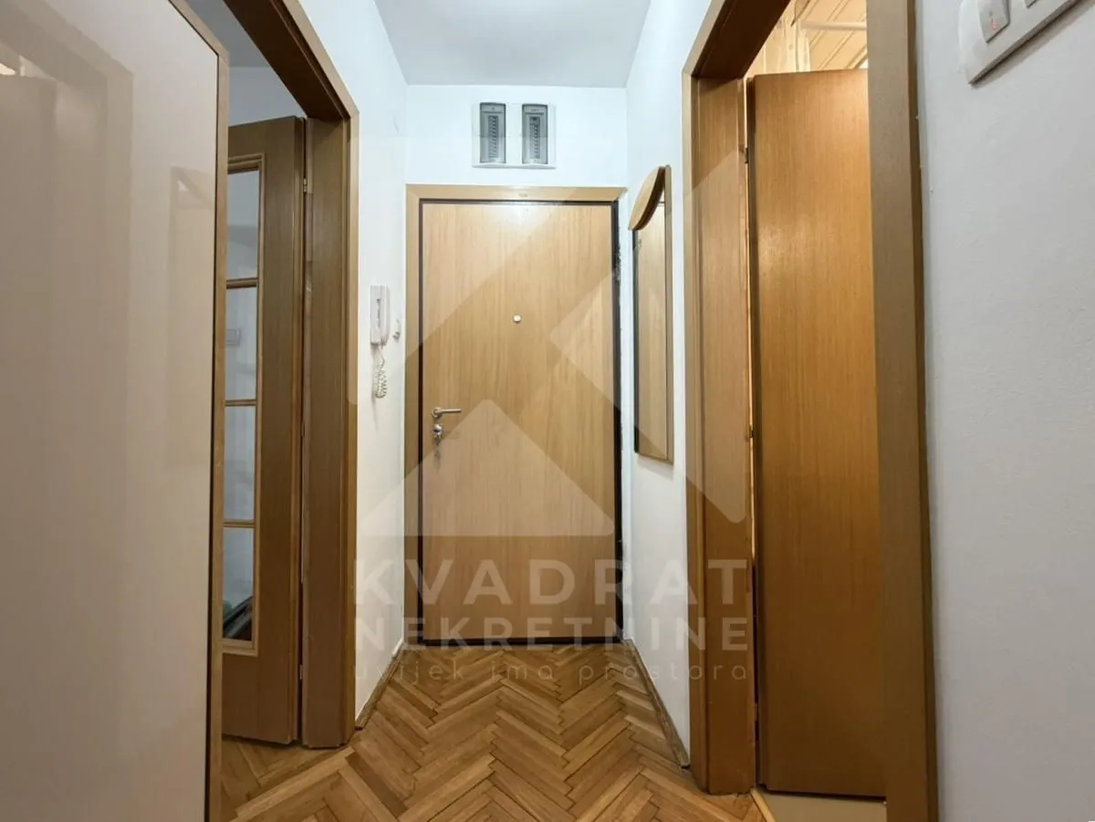 Rent, one bedroom apartment, 36m², Blok 6, Podgorica
