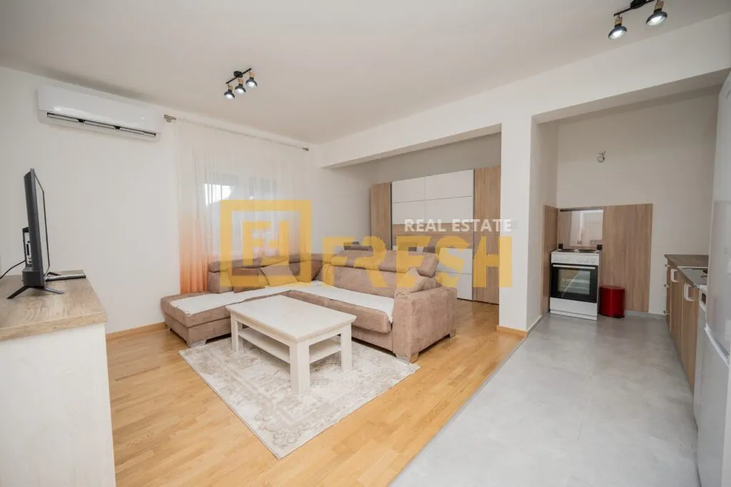 Rent, studio apartment, 34m², Stara Varoš, Podgorica