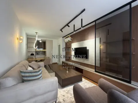 Rent, one bedroom apartment, 51m², Podgorica, Crna Gora - image 7