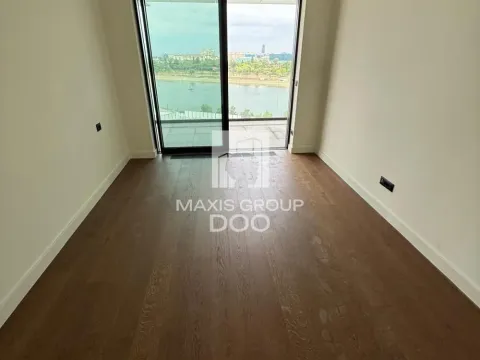 Prodaja, četvorosoban stan, 150m², Savski Venac, Beograd - image 11