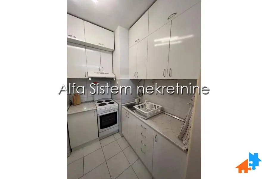 Rent, apartment, 40m², Južni Bulevar, Vračar Sve Podlokacije