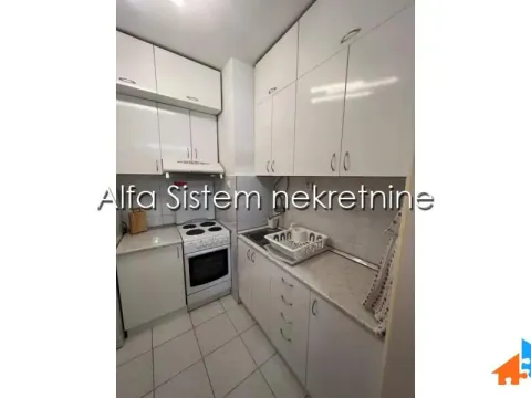 Rent, apartment, 40m², Južni Bulevar, Vračar Sve Podlokacije - image 6