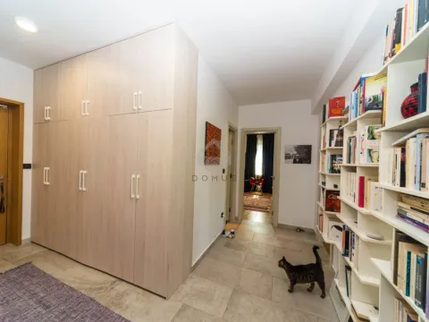 Sale, three bedroom apartment, 142m², Gorica C, Podgorica - image 17