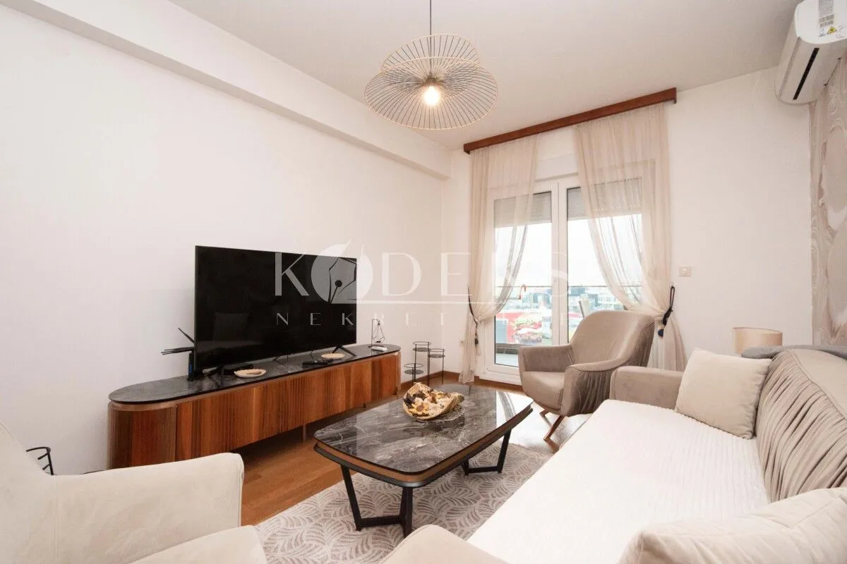 Izdavanje, trosoban stan, 87m², Zabjelo, Podgorica