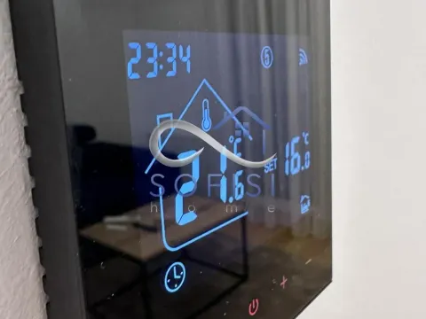 Izdavanje, dvosoban stan, 65m², Centar, Novi Sad - image 16