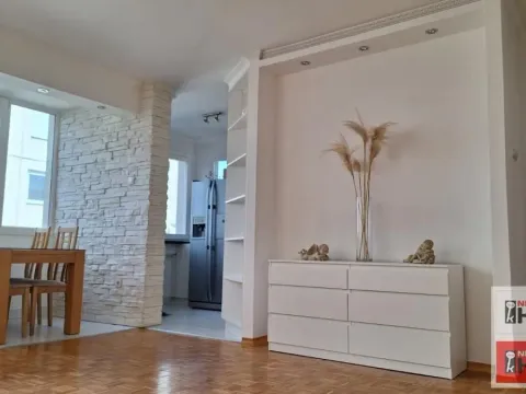 Prodaja, dvosoban stan, 60m², Bulevar Oslobodjenja, Novi Sad Sve Podlokacije - image 3