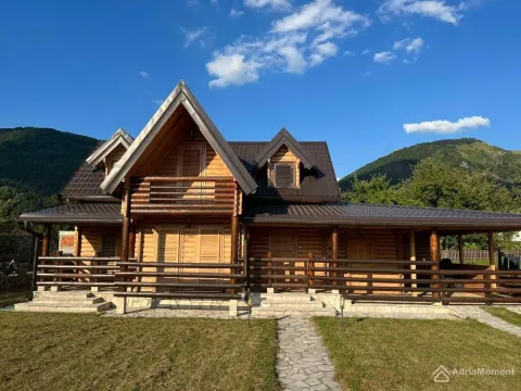 Sale, house, 180m², Kolašin, Crna Gora